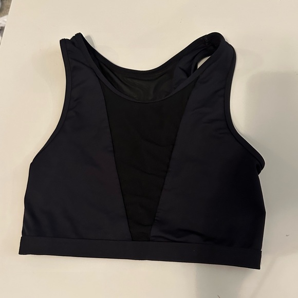 Varley mesh sportsbra size small - Picture 2 of 5